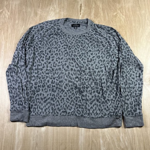 Lucky Brand Tops - Lucky Brand Women’s Leopard Print Long Sleeve Pullover Sweater Size Large
